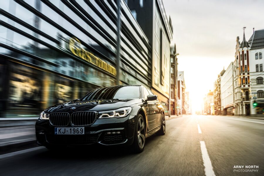 BMW: Dynamic Drive at Dusk Wallpaper
